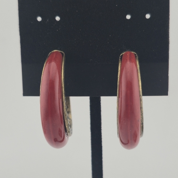 Red Enamel & Antiqued Brass Hoop Earrings 1.5” Bold Retro Look - Picture 2 of 9